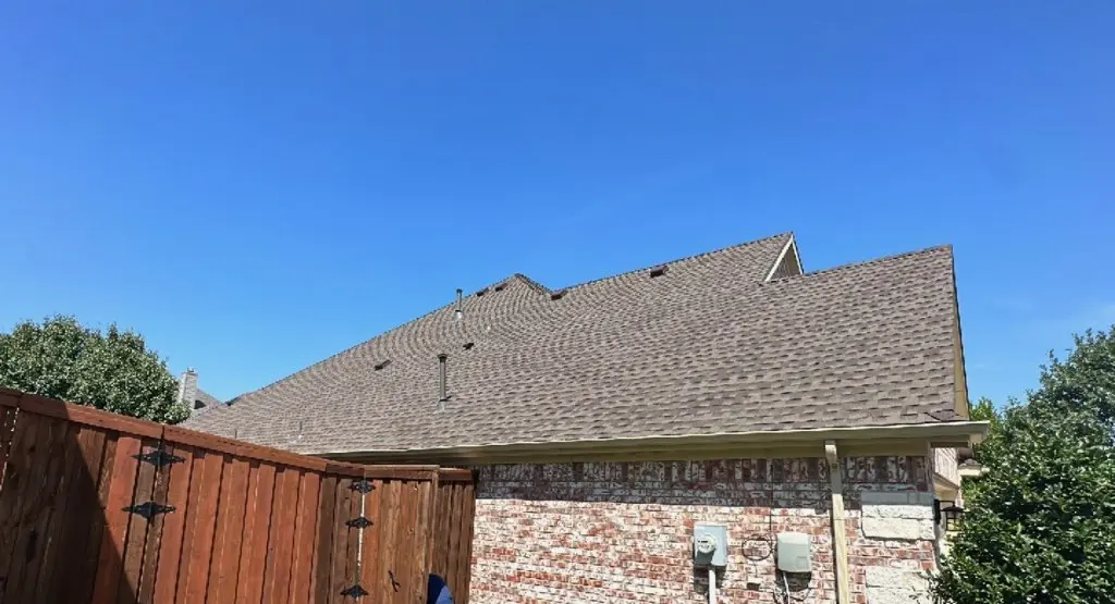 Completed roof replacement project in Brush